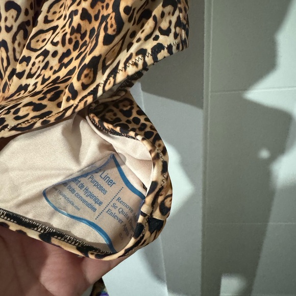 Victoria Secret Bling one peice Bathing suit - Picture 6 of 6